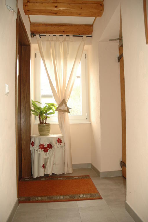 Auberge De Dully Esterno foto